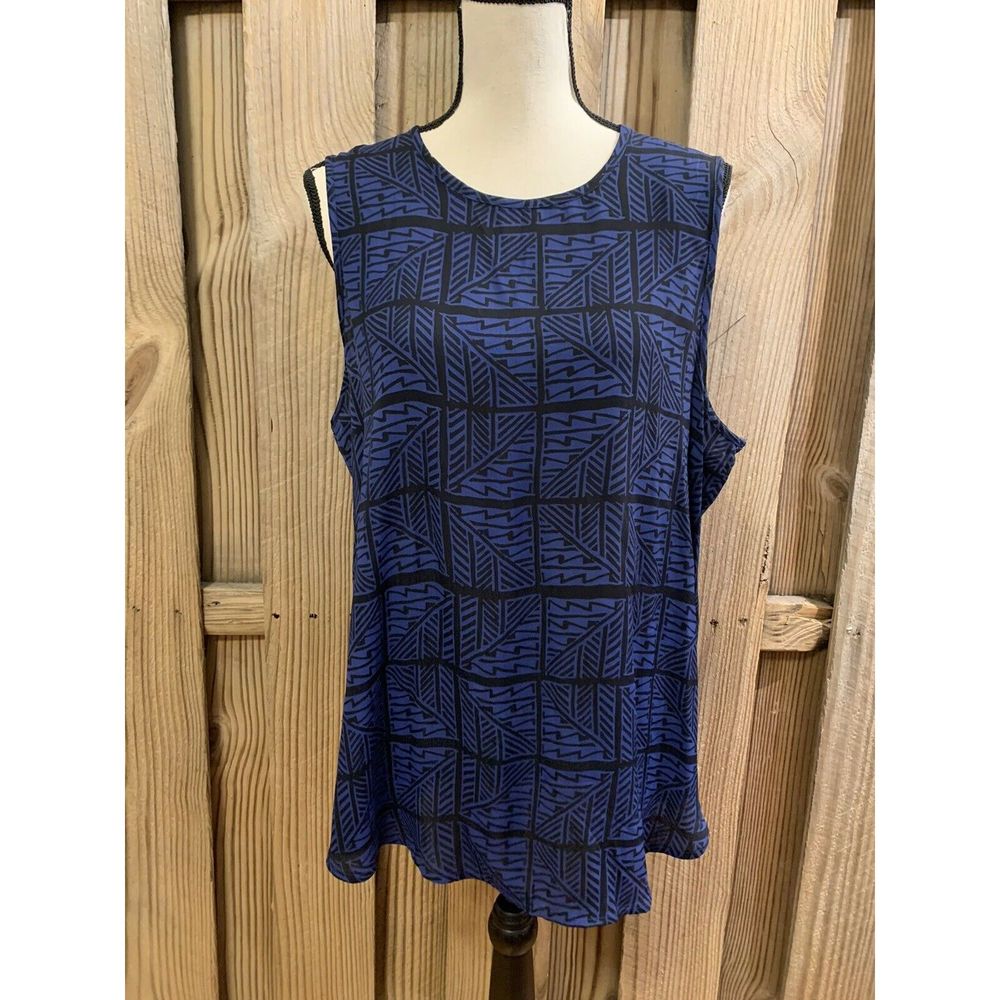 Lucky Blue Black Sleeveless Tank Top - Picture 1 of 8